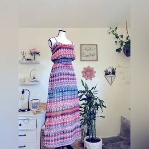 Multi color maxi dress size XS